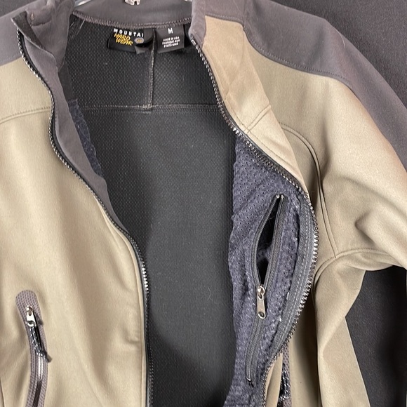 Mountain Hardwear women’s jacket size medium - Picture 6 of 11